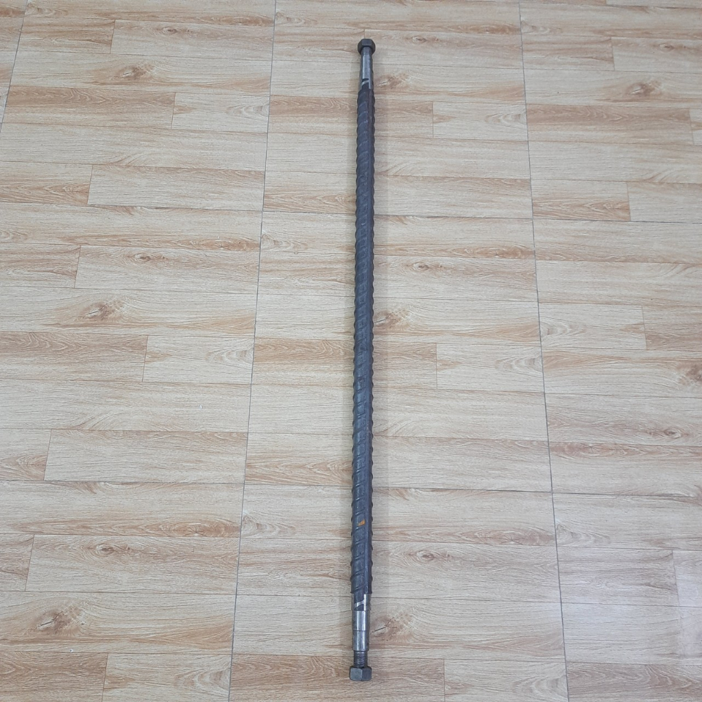 Trục xe lôi phi 28mm