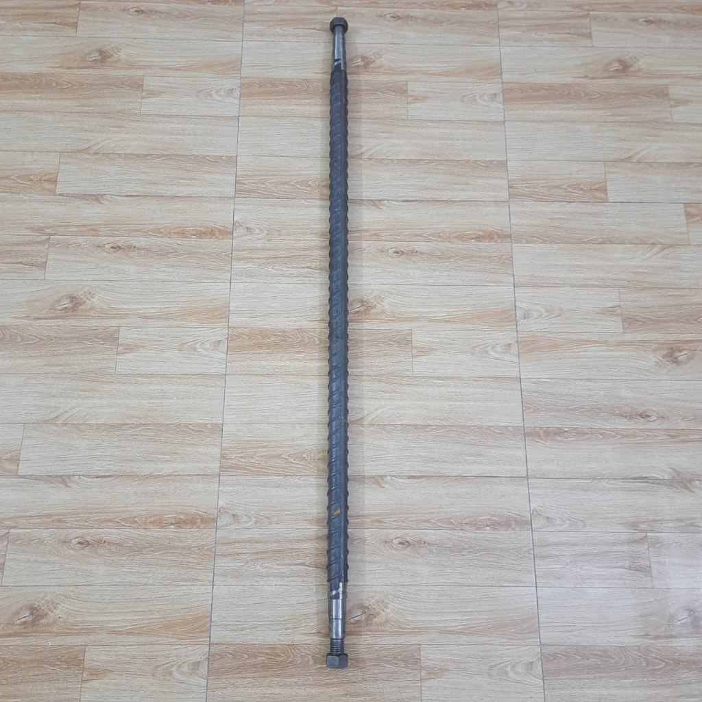 Trục xe lôi phi 32mm