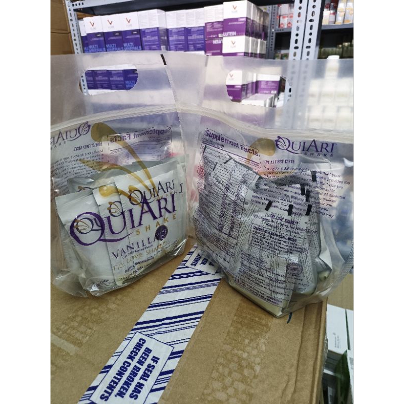 Bộ siêu dinh dưỡng QuiAri Socola và vanilla giúp kiểm soát cân nặng.