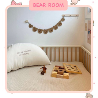 [BEAR ROOM] Cờ gỗ hình gấu khắc tên theo yêu cầu (gỗ nâu) (giá 1 ký tự)(tặng 2 mặt gấu)