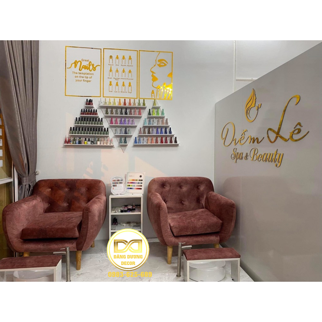 Kệ NAIL tam giác để sơn nail- nước hoa mini - Siêu đẹp - ĐỦ MÀU XINH