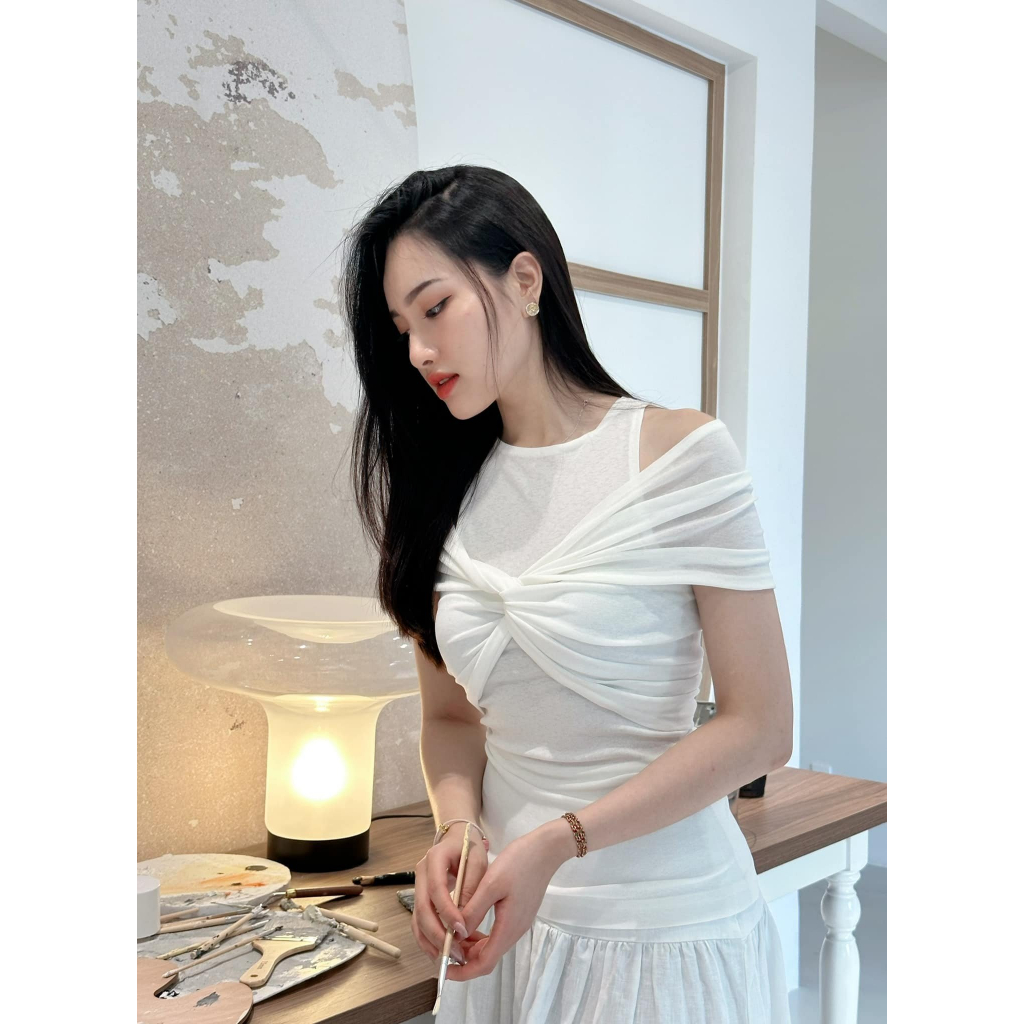 Áo Kiểu Nữ Thanh lịch Nền Nã Tôn Dáng Nữ Tính Dịu Dàng E.S.T | T23 007