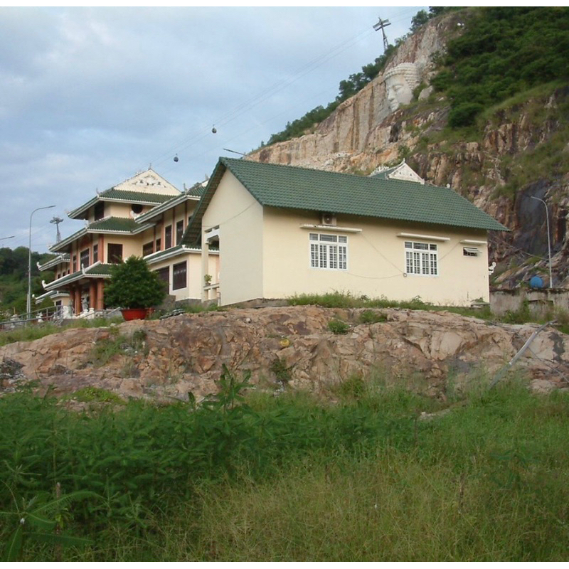 Máy ảnh Fujifilm FinePix S602 Ngoại hình chuyên nghiệp, chất ảnh vintage