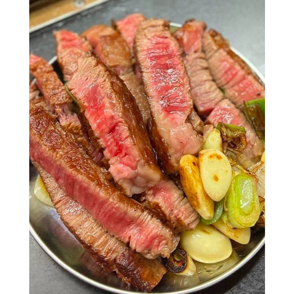 Lõi vai bò vân mỡ cẩm thạch Aukobe nướng / làm beef steak - khay 500gr