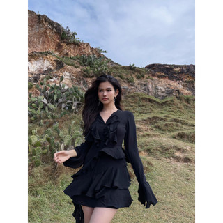 Đầm tay dài bèo rũ Minmin Black Dress Gem Clothing SP060791