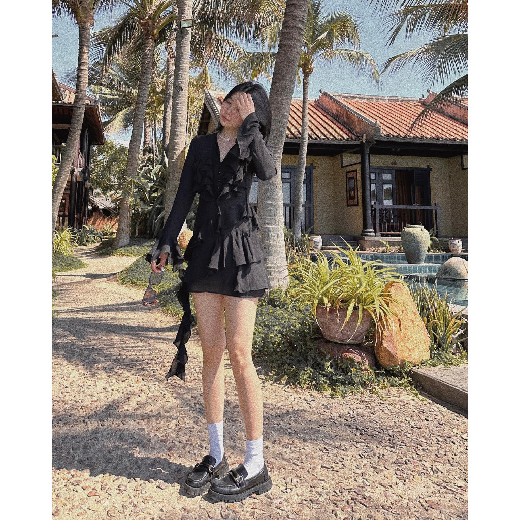 Đầm tay dài bèo rũ Minmin Black Dress Gem Clothing SP060791