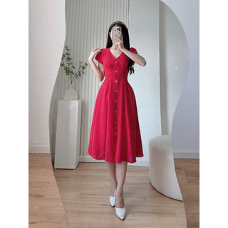 Đầm nữ xòe bi đỏ cổ tim Lynna D193