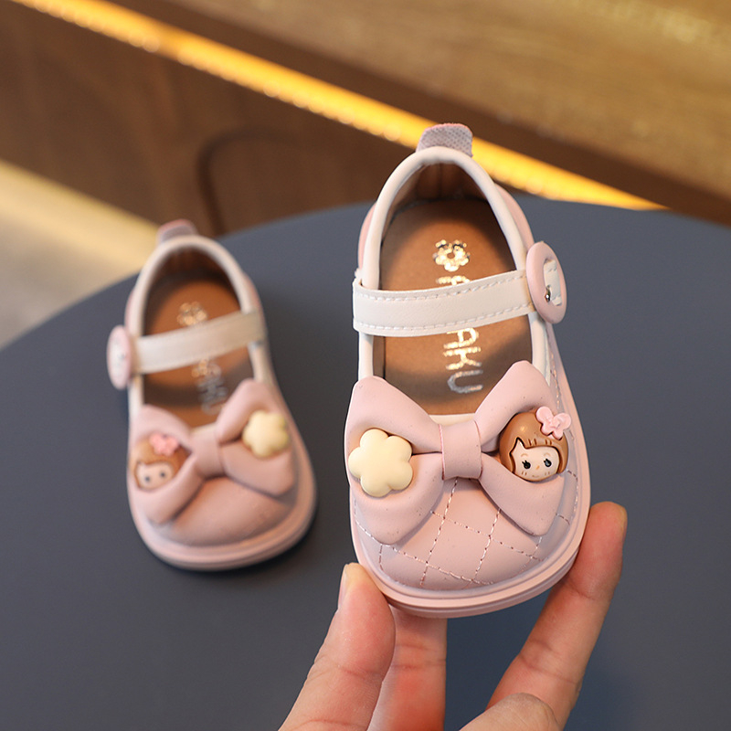 Giày Tập Đi Búp Bê Cho Bé Gái Từ 0-4 Tuổi Gắn Nơ Phong Cách Thời Trang Đế Êm