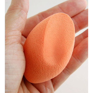 (Giảm 100k) Mút Trang Điểm Real Techniques Tán Nền (1 Cái)