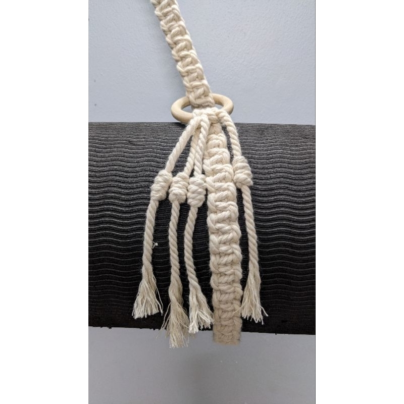 - Dây treo thảm thủ công handmade/vintage bằng sợi macrame - Dài 180 cm