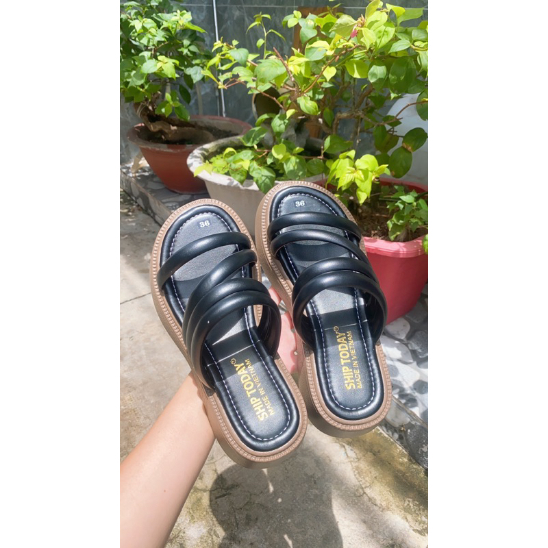 Dép sandal bánh mì đế xuồng quai chéo 5 phân đế cao su.
