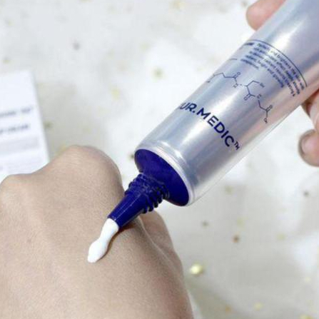 Kem Nâng Tông Trắng Da Sur Medic Super Glutathione 100 Bright Tone Up Cream -𝐪𝐮𝐲𝐧𝐡𝐭𝐡𝐢-