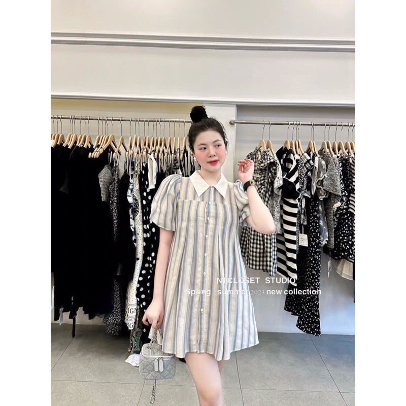 Váy kẻ li ngực phối cổ dáng suông