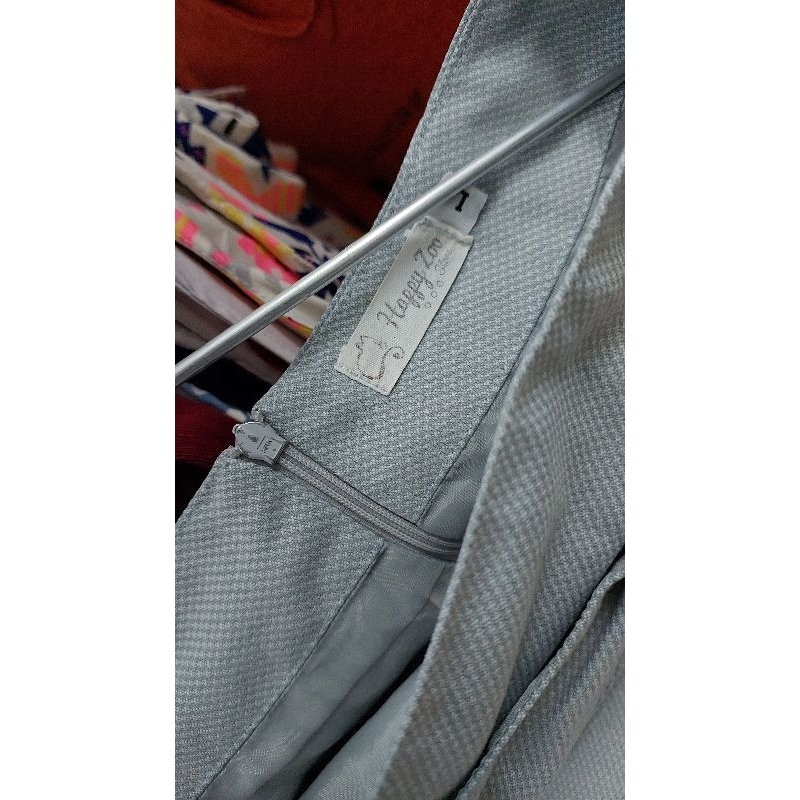 Chân váy nữ eo 70cm size S.