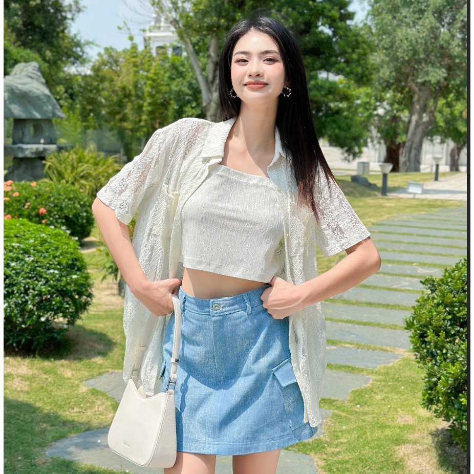 LYRA Chân váy bò thiết kế dáng A ngắn, túi ốp có nắp 2 bên sườn trend phong cách trẻ trung, cá tính - LWNCV001