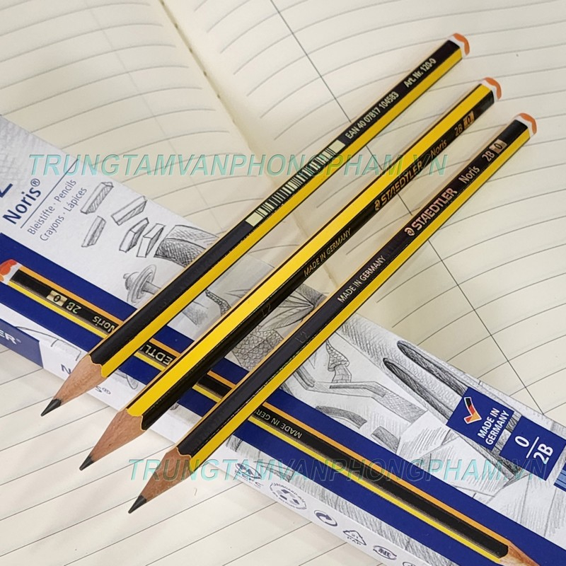 NGUYÊN HỘP 12 CÂY Bút chì Staedtler 120