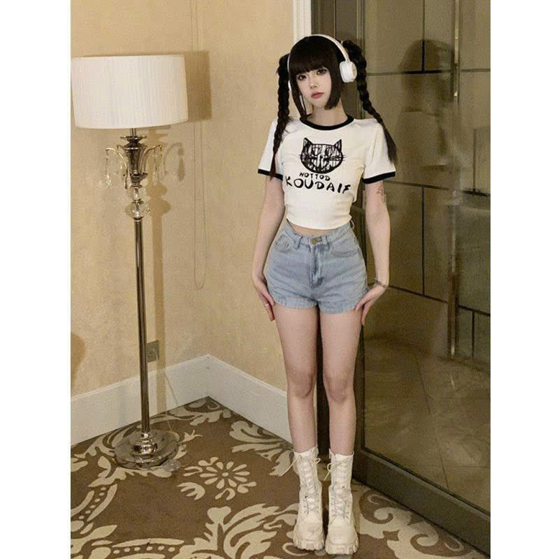 Áo thun croptop viền MÈO