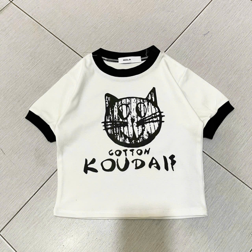 Áo thun croptop viền MÈO