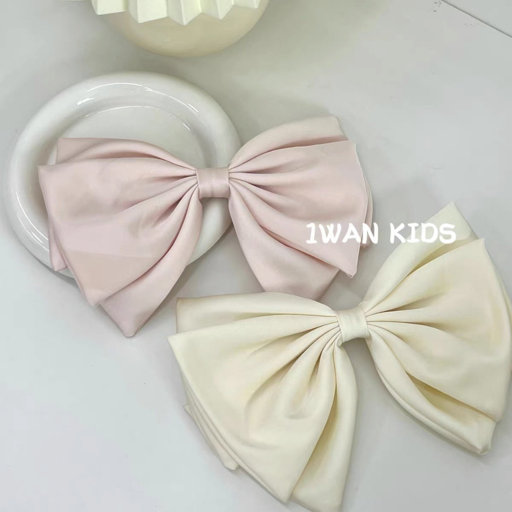 Nơ kẹp tóc cho bé gái dễ thương