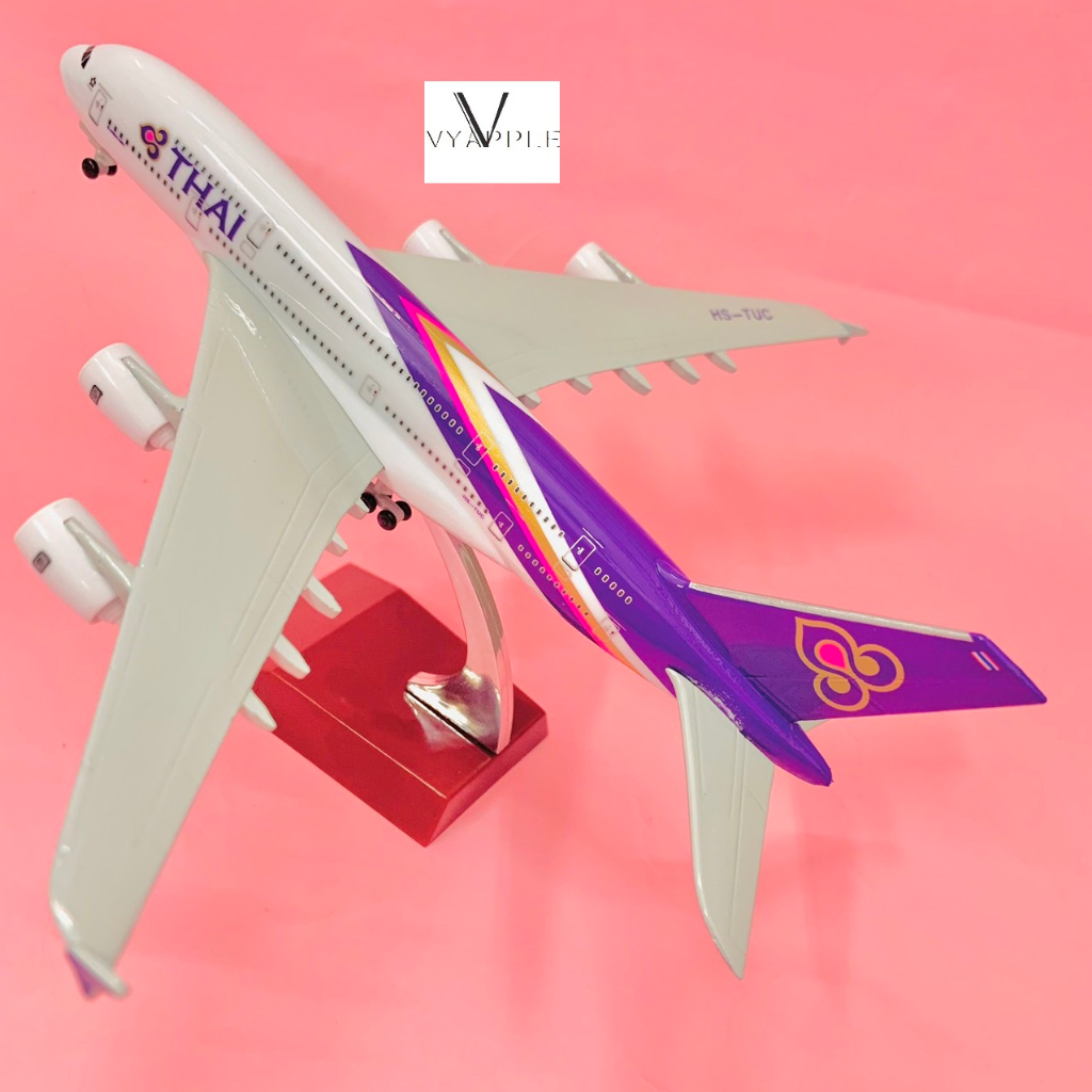 Mô Hình Kim Loại Máy Bay THÁI AIRWAYS Màu Tím Cao Cấp Tỉ Lệ 20cm