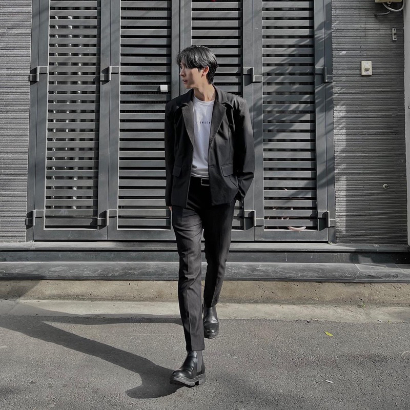 Áo Blazer OAO STUDIO form ngắn đen/trắng