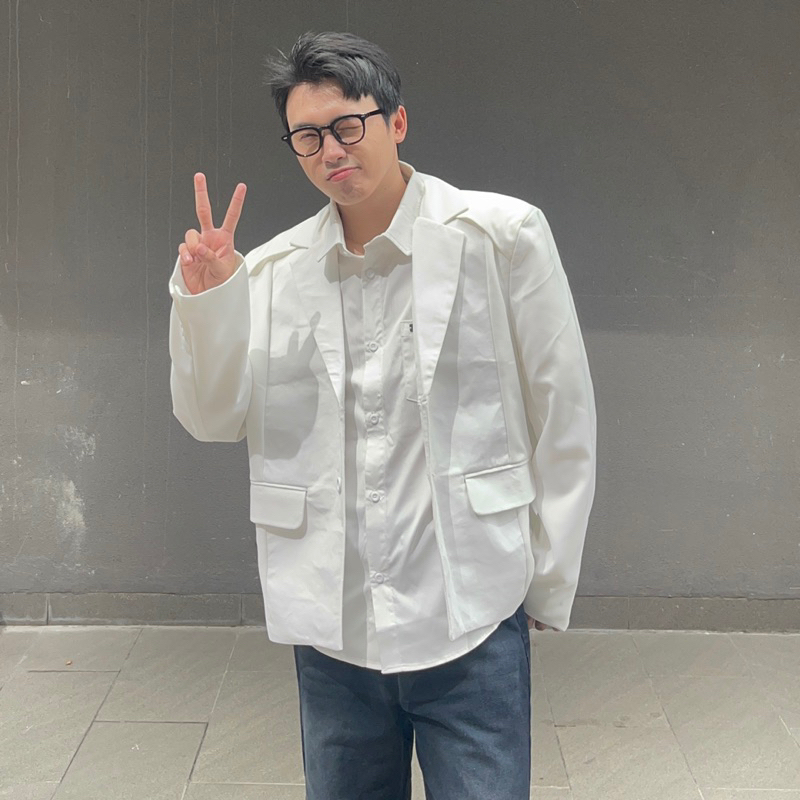 Áo Blazer OAO STUDIO form ngắn đen/trắng