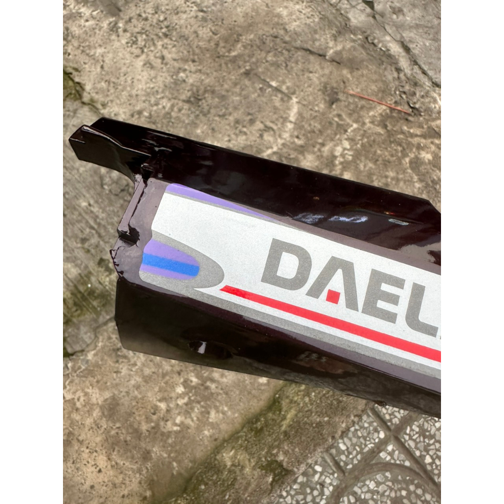 CẶP NẸP THÙNG XĂNG XE CITI 100 DAELIM  CÓ TEM