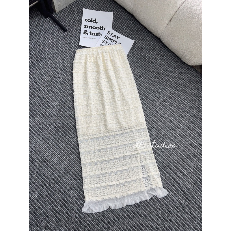 Chân váy ren dáng dài