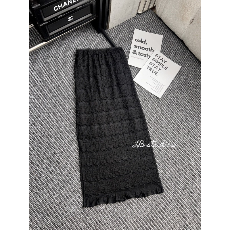 Chân váy ren dáng dài