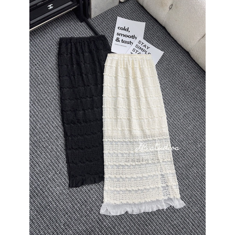 Chân váy ren dáng dài