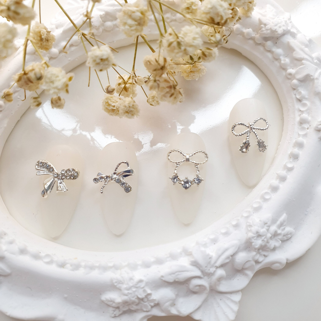 Charm bạc charm thỏ bạc charm nơ bạc bươm' bạc  charm nail charm đá gắn móng tay móng chân Xoài Nail_Bảng 1