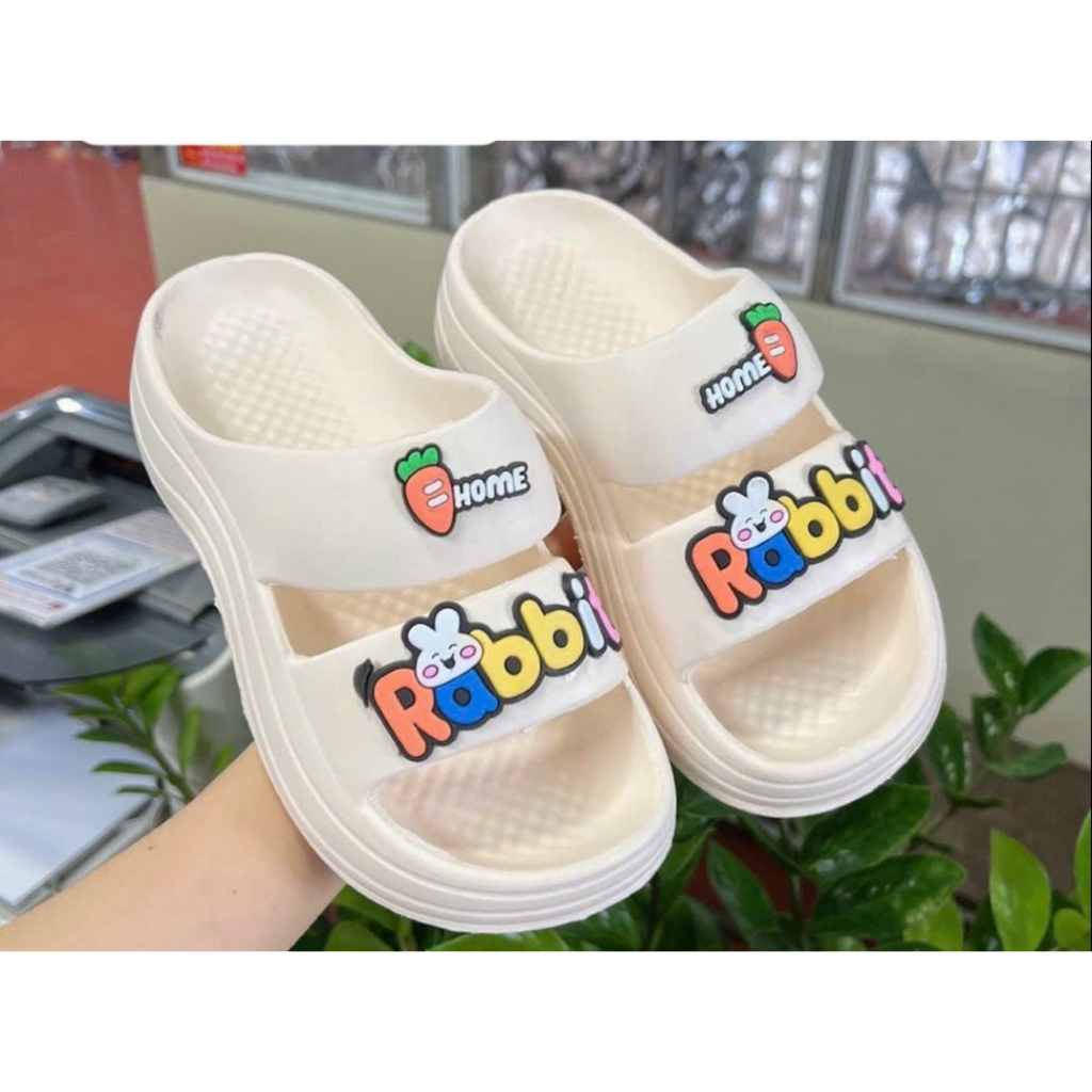 Dép bánh mì nâng đế hai quai ngang 5 phân hình chibi gắn sticker chất eva siêu nhẹ