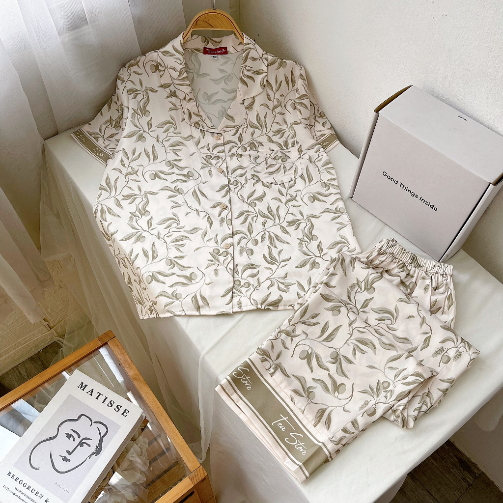 Bộ mặc nhà Pyjama lụa cao cấp Tea Store tay cộc quần dài họa tiết cherry