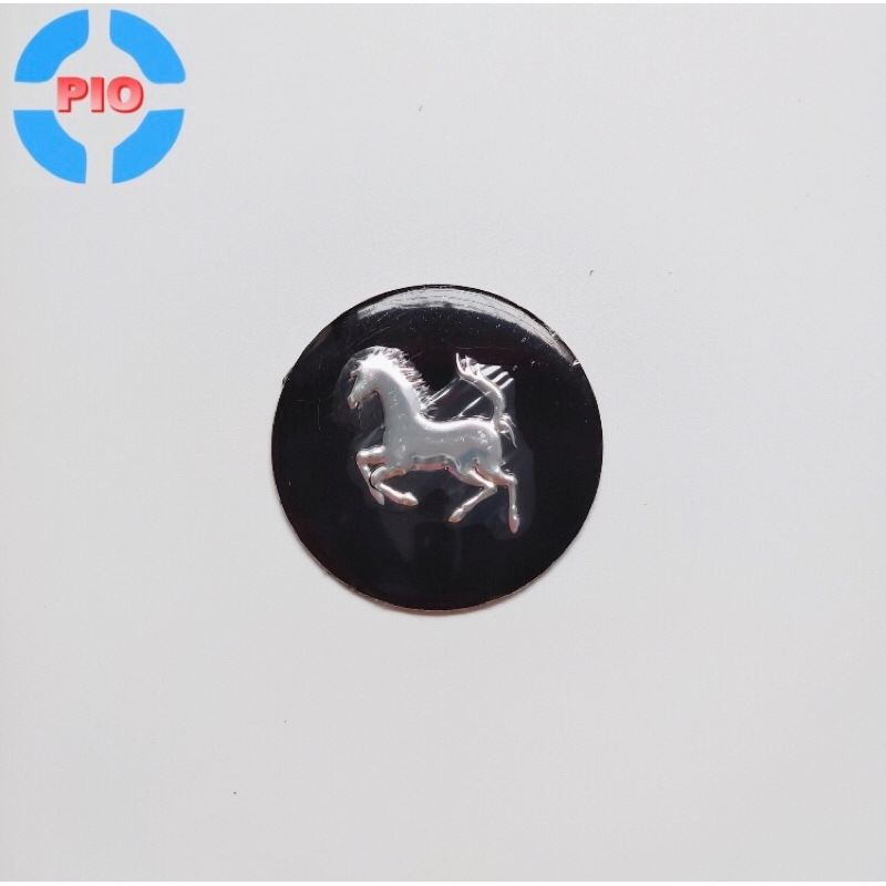 Tem Nhôm Logo Tròn Con Ngựa Ferrari 5.6cm Trang Trí Xe Máy, Nón Bảo Hiểm Chống Thấm Nước