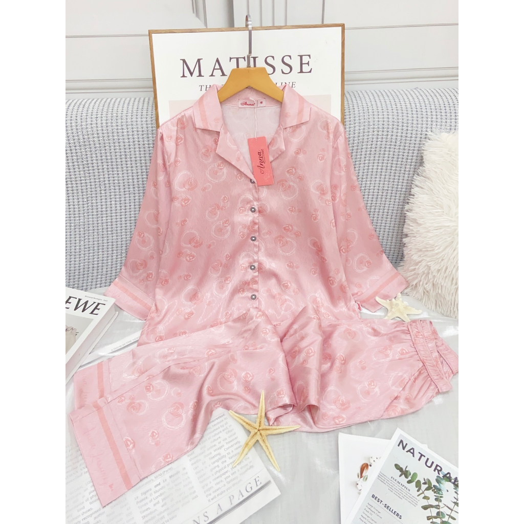 Bộ đồ mặc nhà ANNA cao cấp dáng áo pijama dài quần dài họa tiết hoa hồng đơn giản trẻ trung, chất lụa vân gỗ mềm mịn