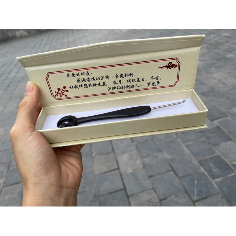 Que Móc Jin Lan, Kim Móc Len Thượng Hải Gỗ Mun Chạm Khắc Hình Mèo Mặt Trăng, Kim Móc Kinlan Siêu Mướt