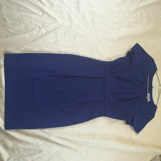 Đầm công sở size M, mới 90%