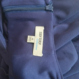 Đầm công sở size M, mới 90%