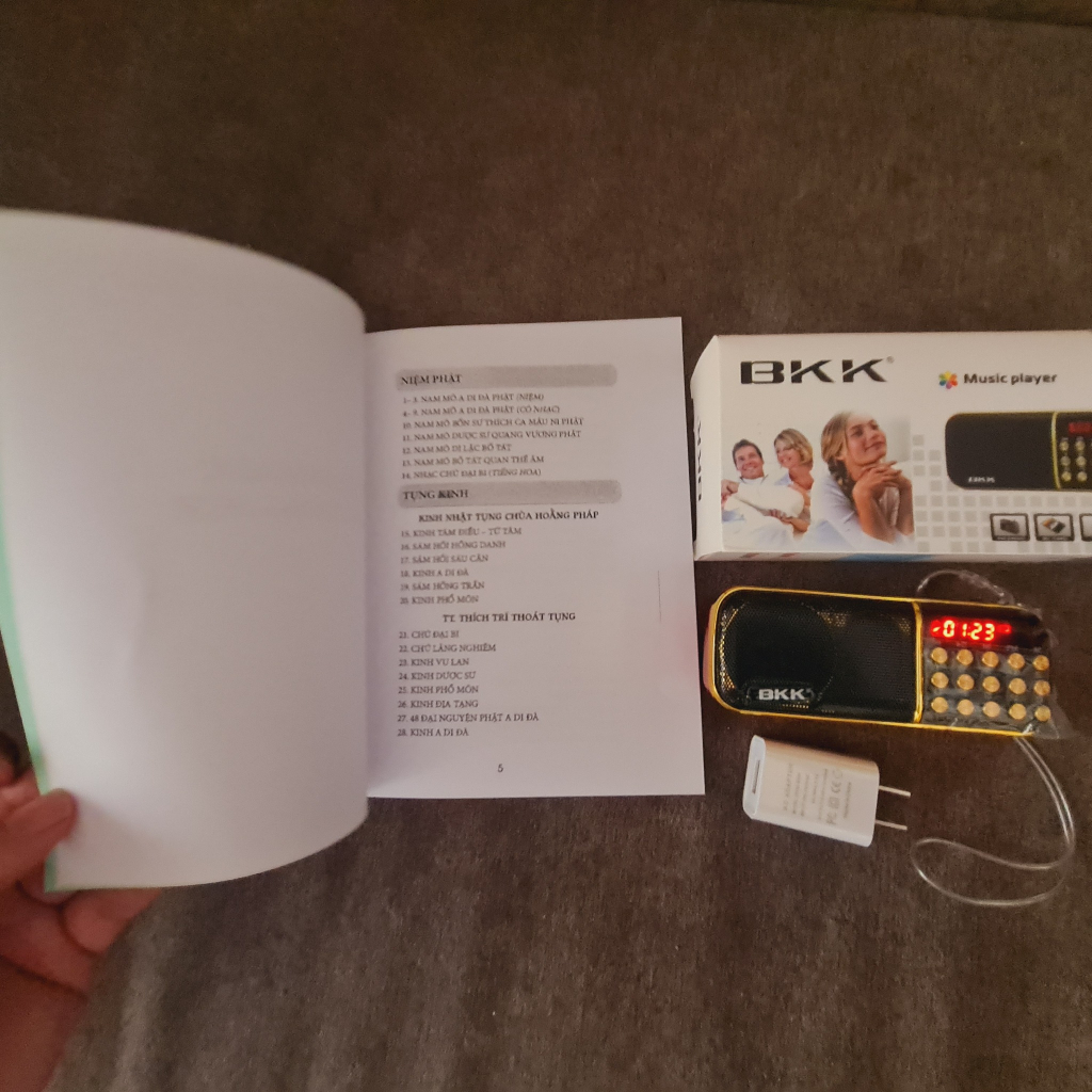 Máy nghe Pháp hai pin chính hãng BKK B851 Âm thanh trung thực ,có FM cực bền