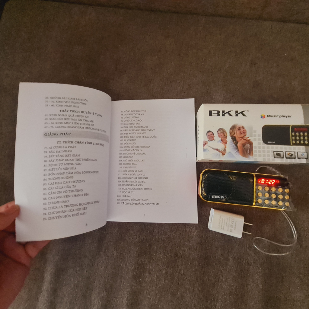 Máy nghe Pháp hai pin chính hãng BKK B851 Âm thanh trung thực ,có FM cực bền