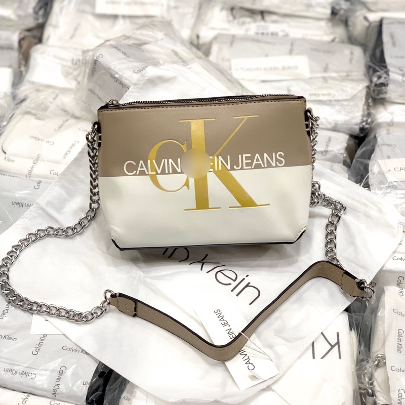Túi Calvin klein đeo chéo