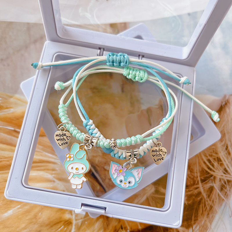 Vòng tay trẻ em dạng dây rút phối charm hoạt hình xinh xắn