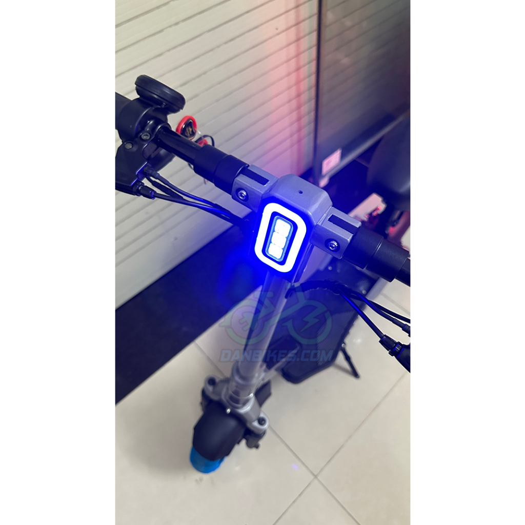 XE SCOOTER ĐIỆN GẤP GỌN TANK YUNFU