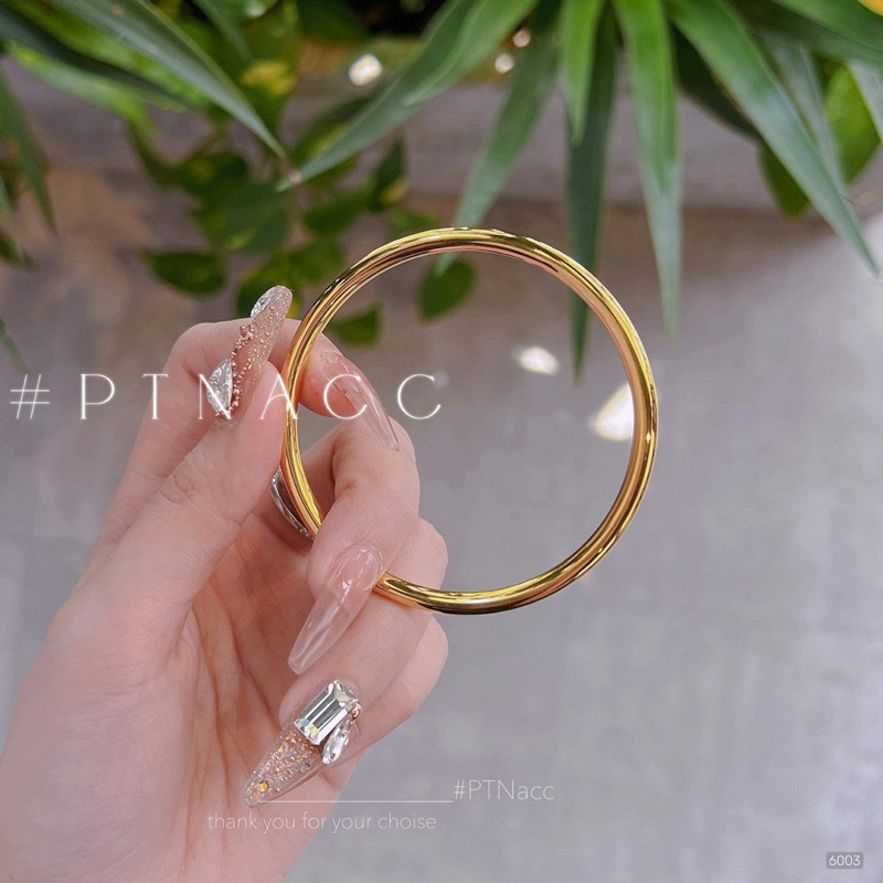 Vòng tay Titan form tròn trơn