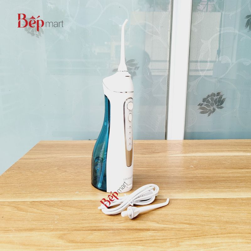 Máy tăm nước không dây LocknLock Cordless Oral Irrigator ENR156BLU - kèm 2 đầu tăm - bepmart- Hàng chính hãng