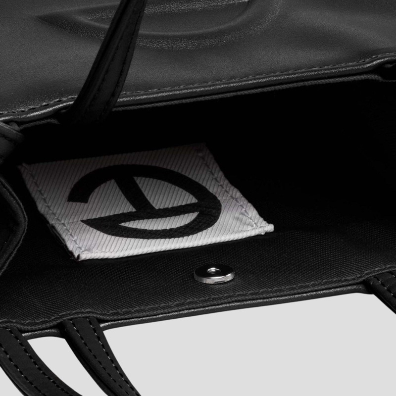 Túi xách TF loại đẹp qc 17cm màu Đen