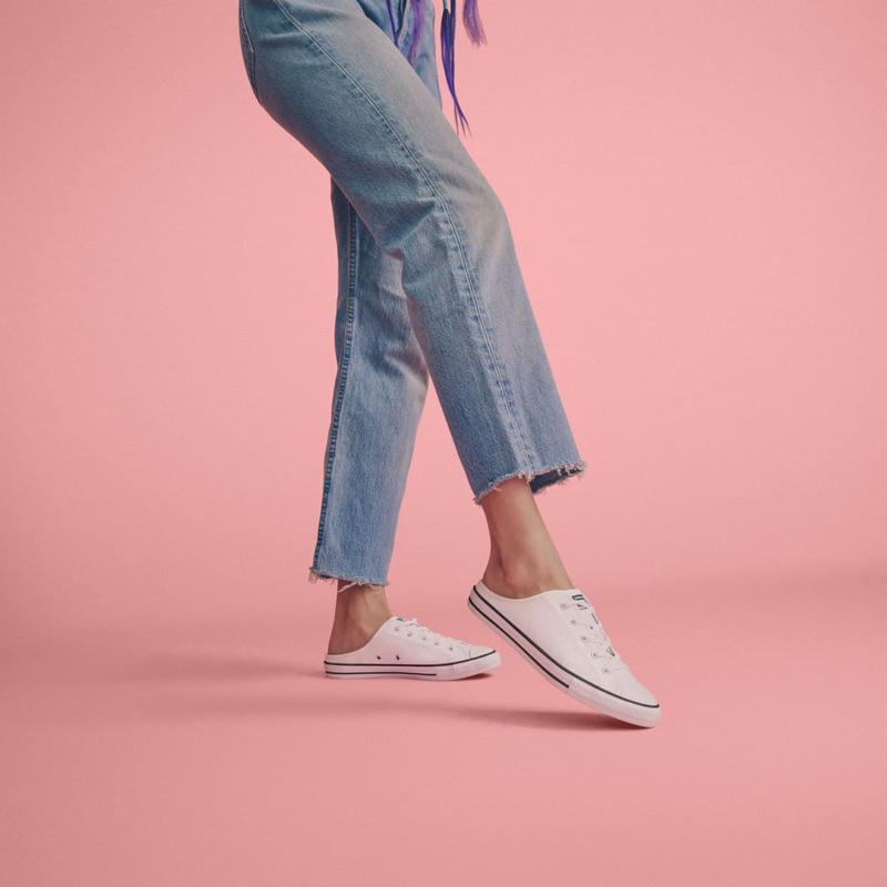 Chuck Taylor All Star Dainty Mule | Sục Converse Thể Thao Trắng Vải 567946C