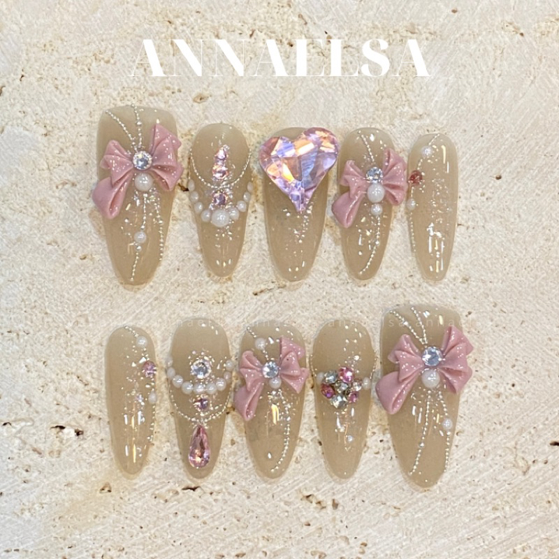 ANNAELSA Nail Box Thiết Kế -Móng Úp Các Mẫu Nơ Xinh Phong Cách Tiểu Thư B024