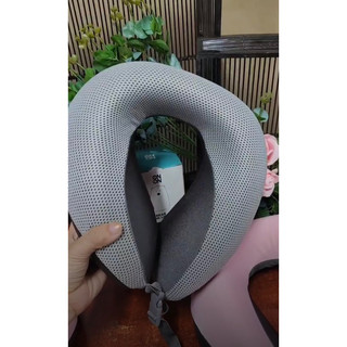 Gối kê cổ cao su Look kool
