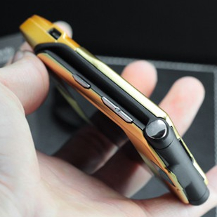 ĐIỆN THOẠI MOTOROLA V3I SIÊU MỎNG SANG TRỌNG